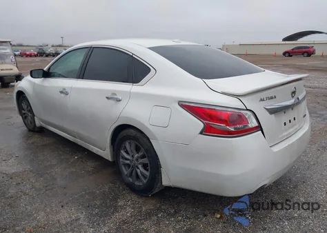2015 Nissan Altima 2.5 S from USA, damaged, VIN 1N4AL3AP9FN902026